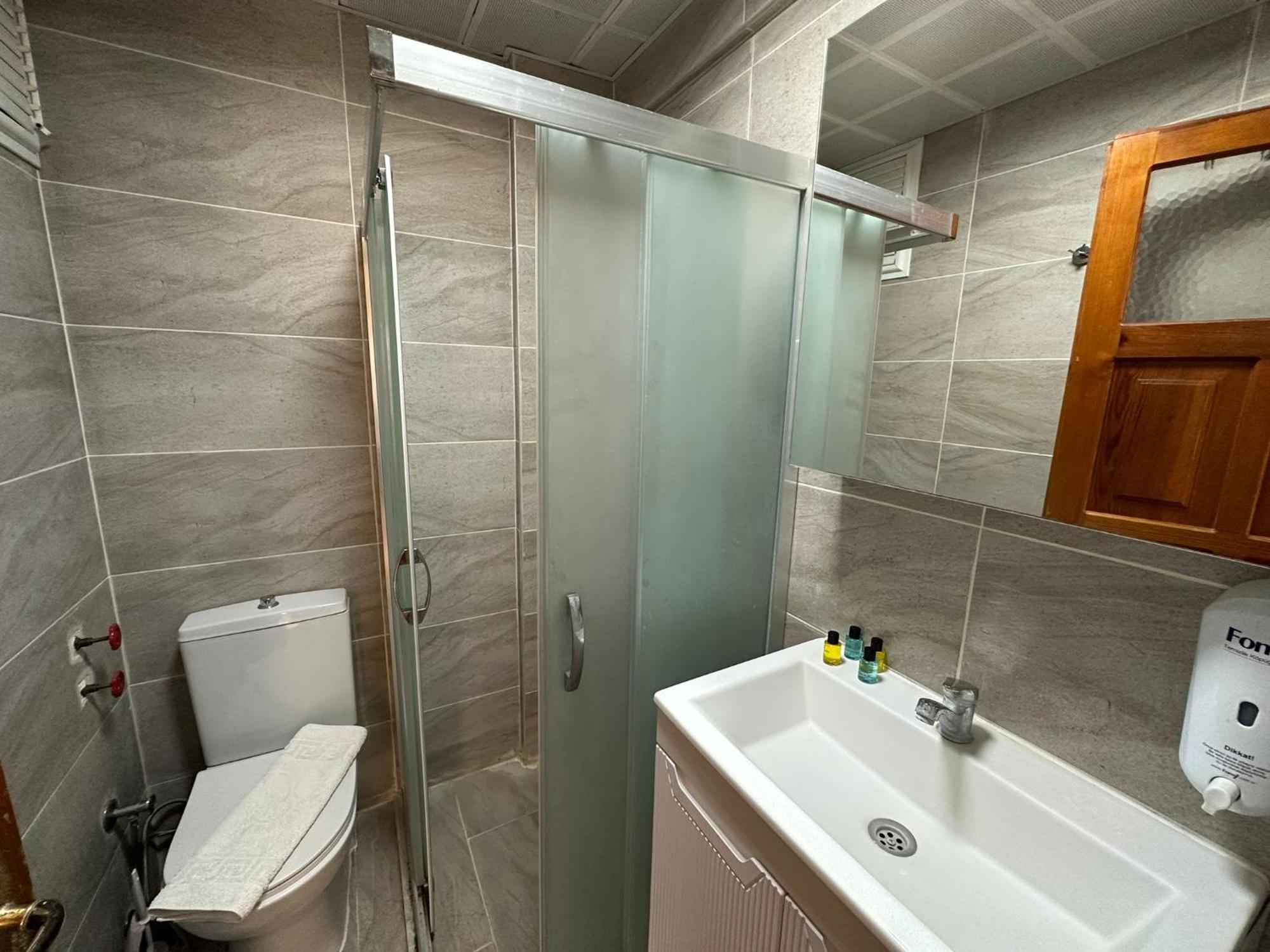Cicek Apart Hotel Кешме Экстерьер фото